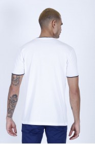 SHORT SLEEVE PRINTED DETAIL, ROUND NECK T-SHIRT. WHITE