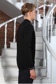 LONG SLEEVE HIGH NECK T-SHIRT. BLACK