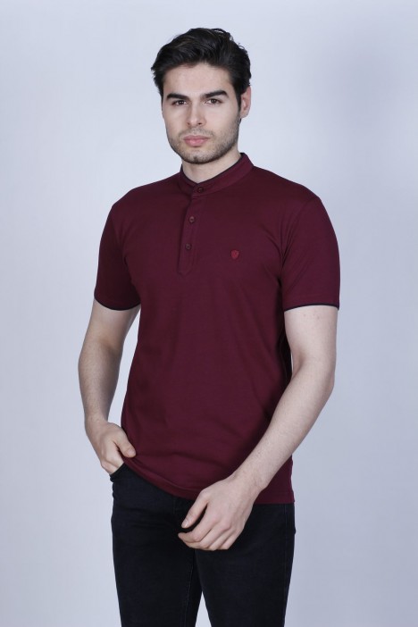 BORDEAUX COLORED, SHORT SLEEVE, POLO STAND UP T-SHIRT WITH LYCRA
