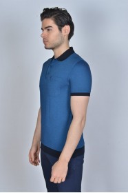 DARK BLUE COLOR, SHORT SLEEVE, MADE OF SPECIAL MERCERIZED FABRIC, POLO COLLAR, SNAP-BUTTON FASTENING , CLASSIC T-SHIRT.