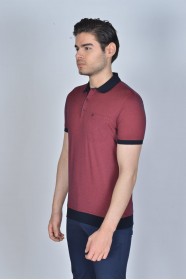 RED COLOR, SHORT SLEEVE, MADE OF SPECIAL MERCERIZED FABRIC, POLO COLLAR, SNAP-BUTTON FASTENING , CLASSIC T-SHIRT.