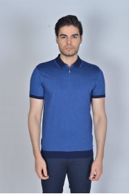 BLUE COLORED, SHORT SLEEVE, MADE OF SPECIAL MERCERIZED FABRIC, POLO COLLAR, SNAP-BUTTON FASTENING , CLASSIC T-SHIRT.