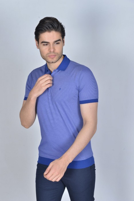 BLUE COLORED, SHORT SLEEVE, MADE OF SPECIAL MERCERIZED FABRIC, POLO COLLAR, SNAP-BUTTON FASTENING , CLASSIC T-SHIRT.