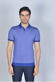 BLUE COLORED, SHORT SLEEVE, MADE OF SPECIAL MERCERIZED FABRIC, POLO COLLAR, SNAP-BUTTON FASTENING , CLASSIC T-SHIRT.