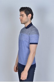 NAVY BLUE COLOR, SHORT SLEEVE, MADE OF SPECIAL MERCERIZED FABRIC, POLO COLLAR, SNAP-BUTTON FASTENING , CLASSIC T-SHIRT.