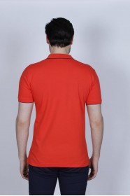 POMEGRANATE COLORED, SHORT SLEEVE, COTTON PIKE T-SHIRT WITH LOGO ON THE CHEST