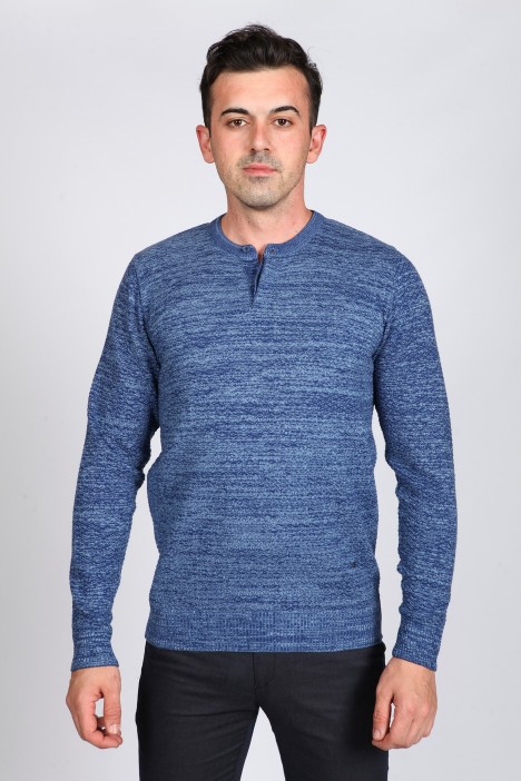 LİGH BLUE COLOR CREW- NECK SWEATHER