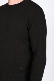 BLACK COLOR CREW- NECK SWEATHER