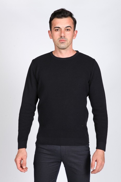 NAVY BLUE COLOR CREW- NECK SWEATHER