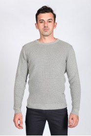 MEDIUM GRAY COLOR CREW- NECK SWEATHER