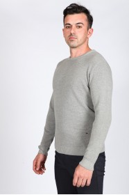 MEDIUM GRAY COLOR CREW- NECK SWEATHER