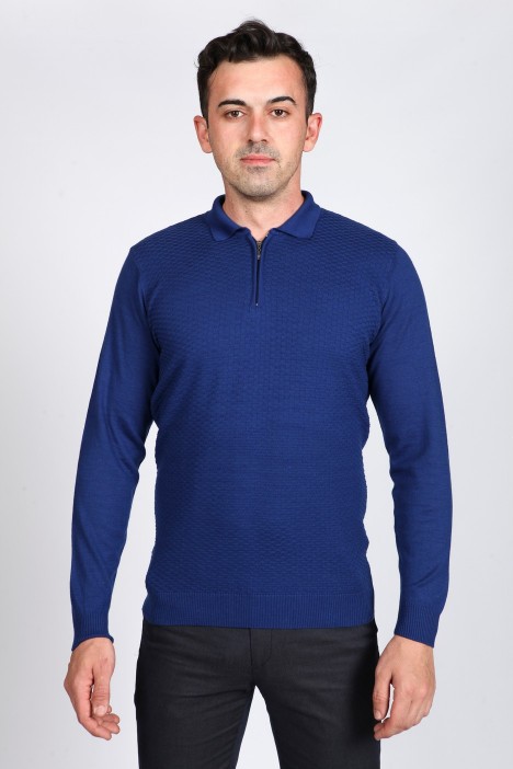 SAX BUE COLOR EMBOSSED TEXTURE DETAILED POLO ZIPPERED SWEATER