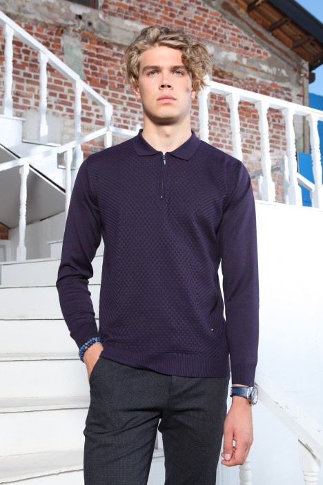DARK PURPLE COLOR EMBOSSED TEXTURE DETAILED POLO ZIPPERED SWEATER