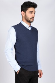 CLASSIC KNIT VEST WITH EMBOSSED PATTERNED. PARLIAMENT
